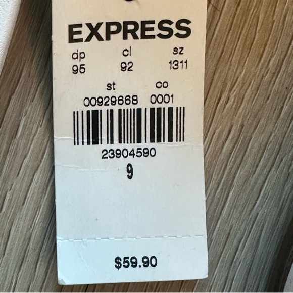 NWT Express Mules | Women’s Size 9 | White | Work Shoes - Picture 11 of 11